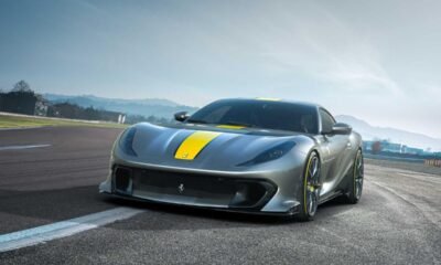 Ferrari 812 Competizione-1