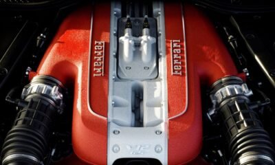 Ferrari-812-Superfast-V12-Engine-1