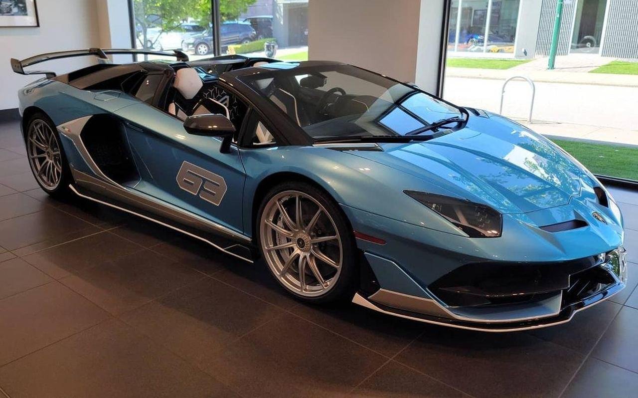 Lamborghini Aventador SVJ Roadster-Miura-Tribute-1