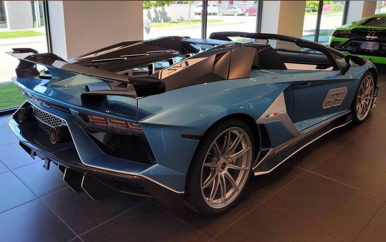 Lamborghini Aventador SVJ Roadster-Miura-Tribute-2