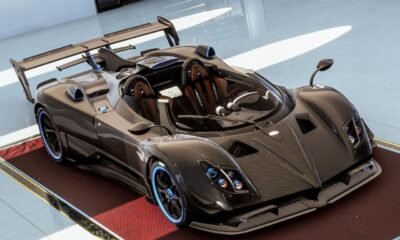 Pagani Zonda LM Barchetta-3D rendering-1