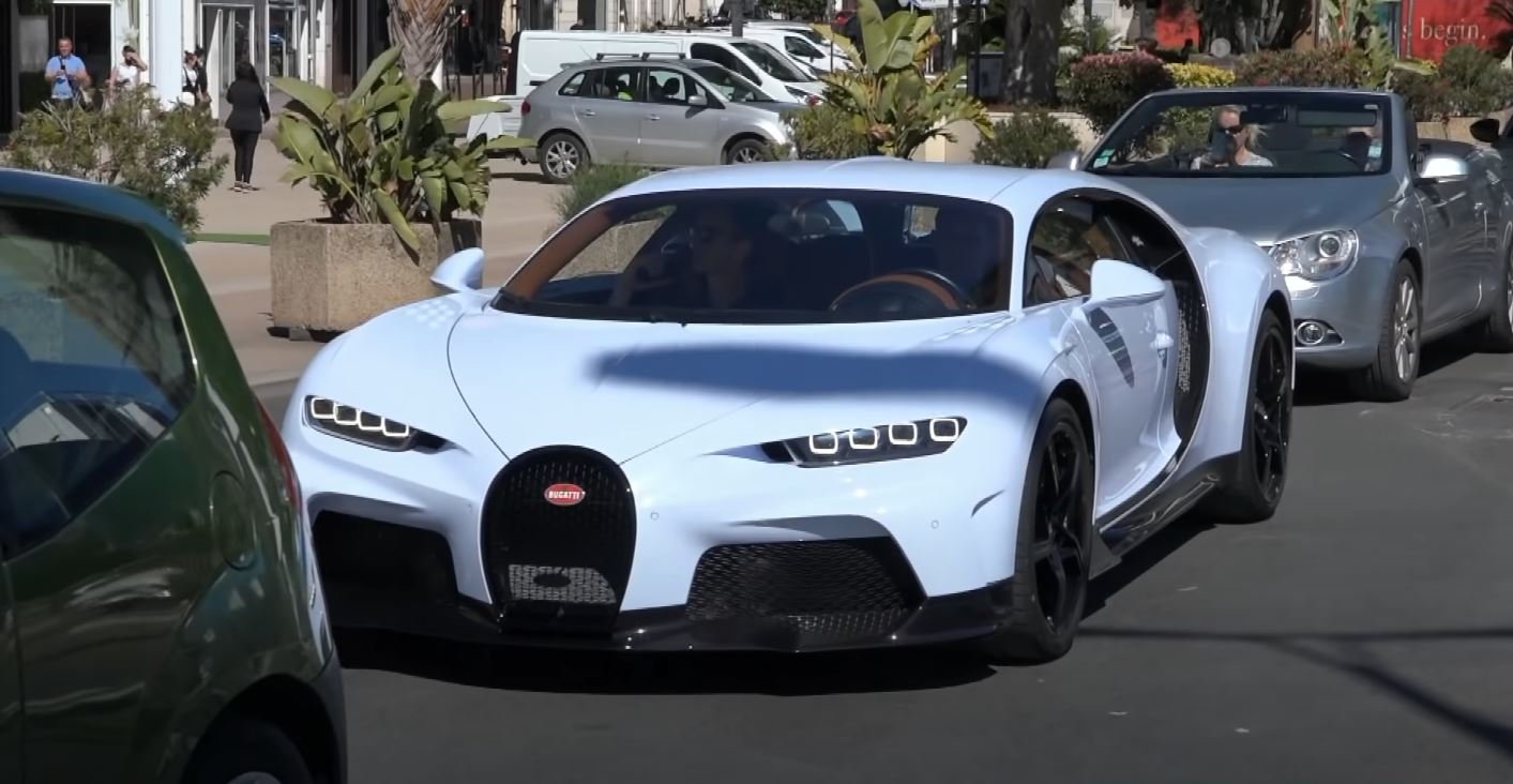Bugatti Chiron Super Sport 300-spotted-Cannes