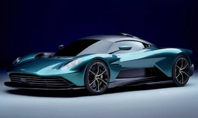 Aston Martin Valhalla-1