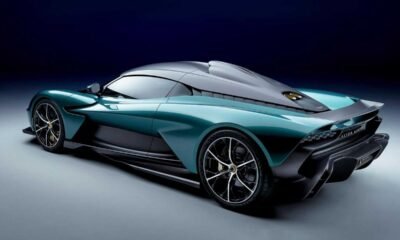 Aston Martin Valhalla-2