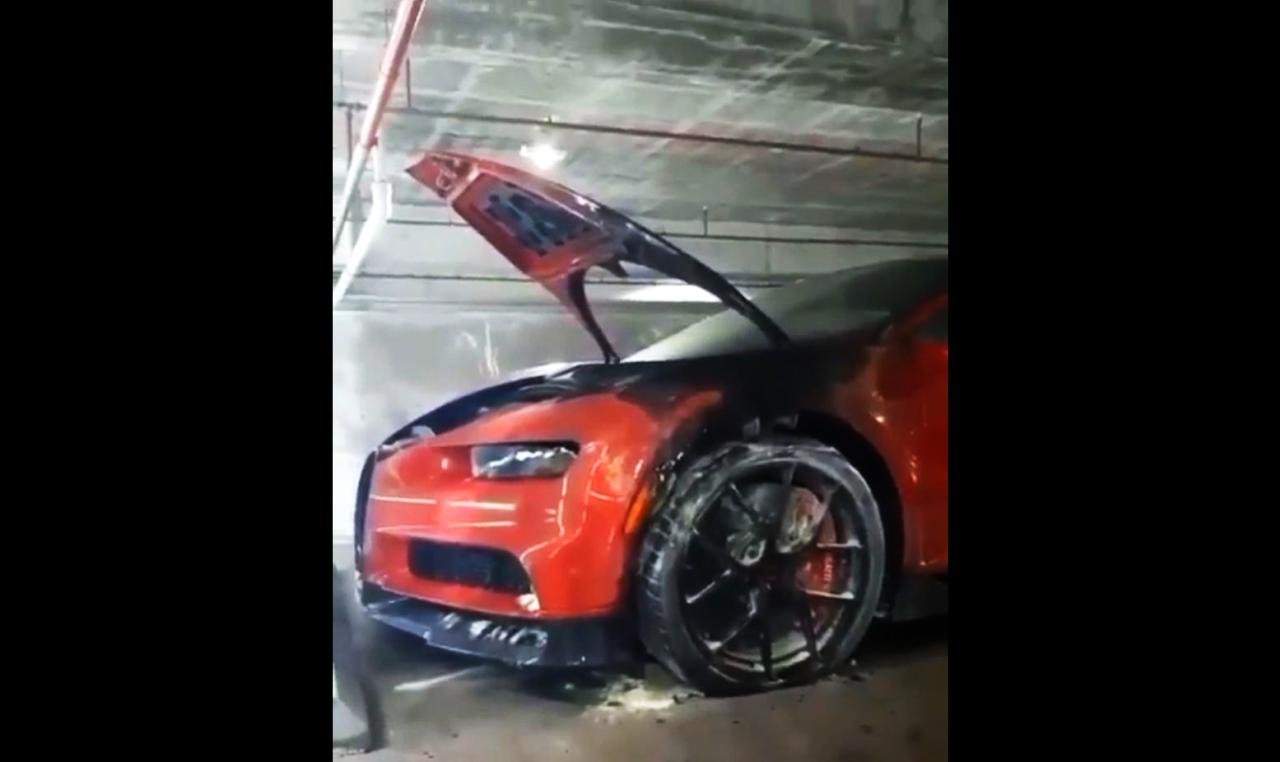 Bugatti Chiron-Fire-Miami