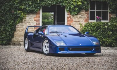 Ferrari F40 Blue-Auction-1