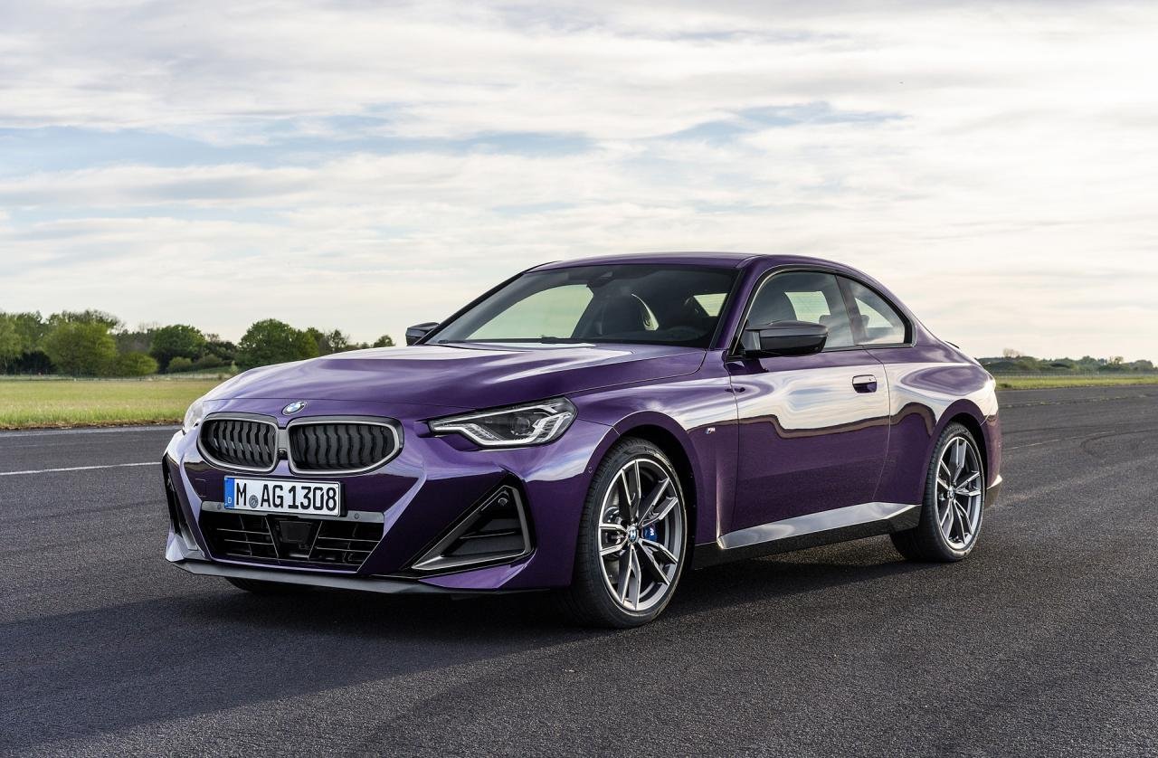 2022 BMW 2 Series-1