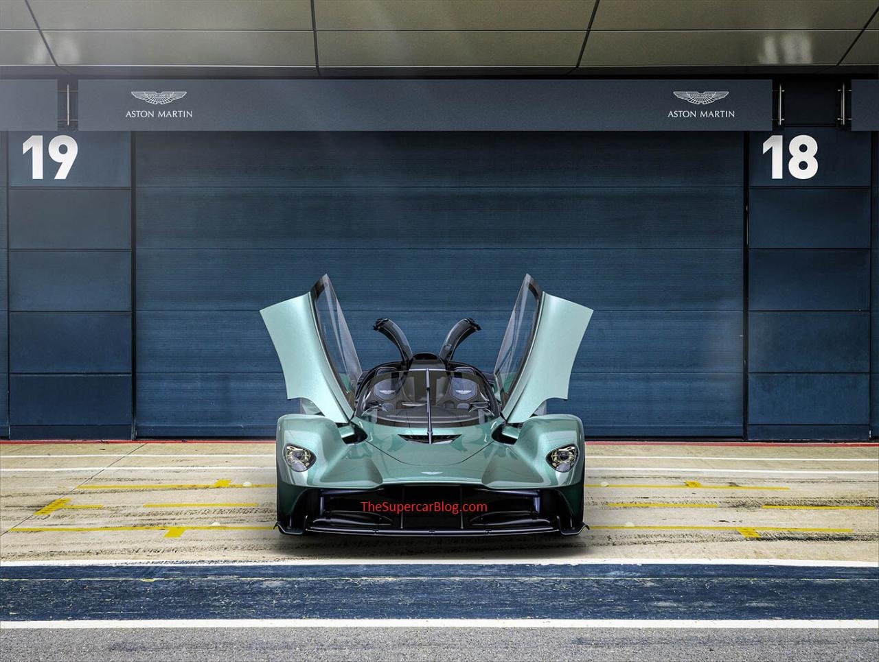 Aston Martin Valkyrie Spider-5