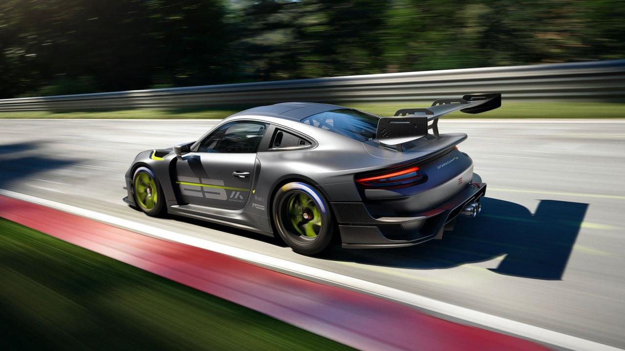 Porsche 911 GT2 RS Clubsport 25-Manthey Racing-1