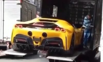 Yellow Ferrari SF90 Stradale-Crash-Brazil