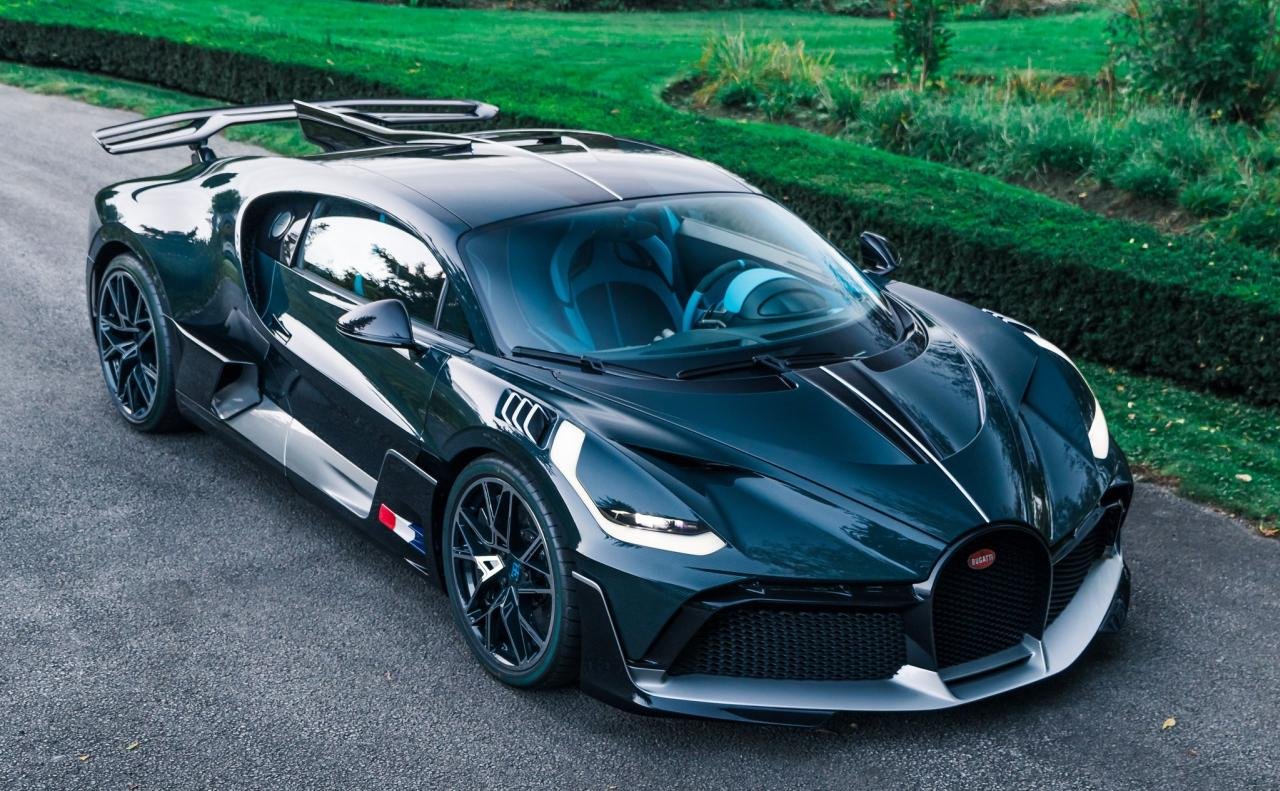 Bugatti Divo-Titanium Carbon- for sale-1