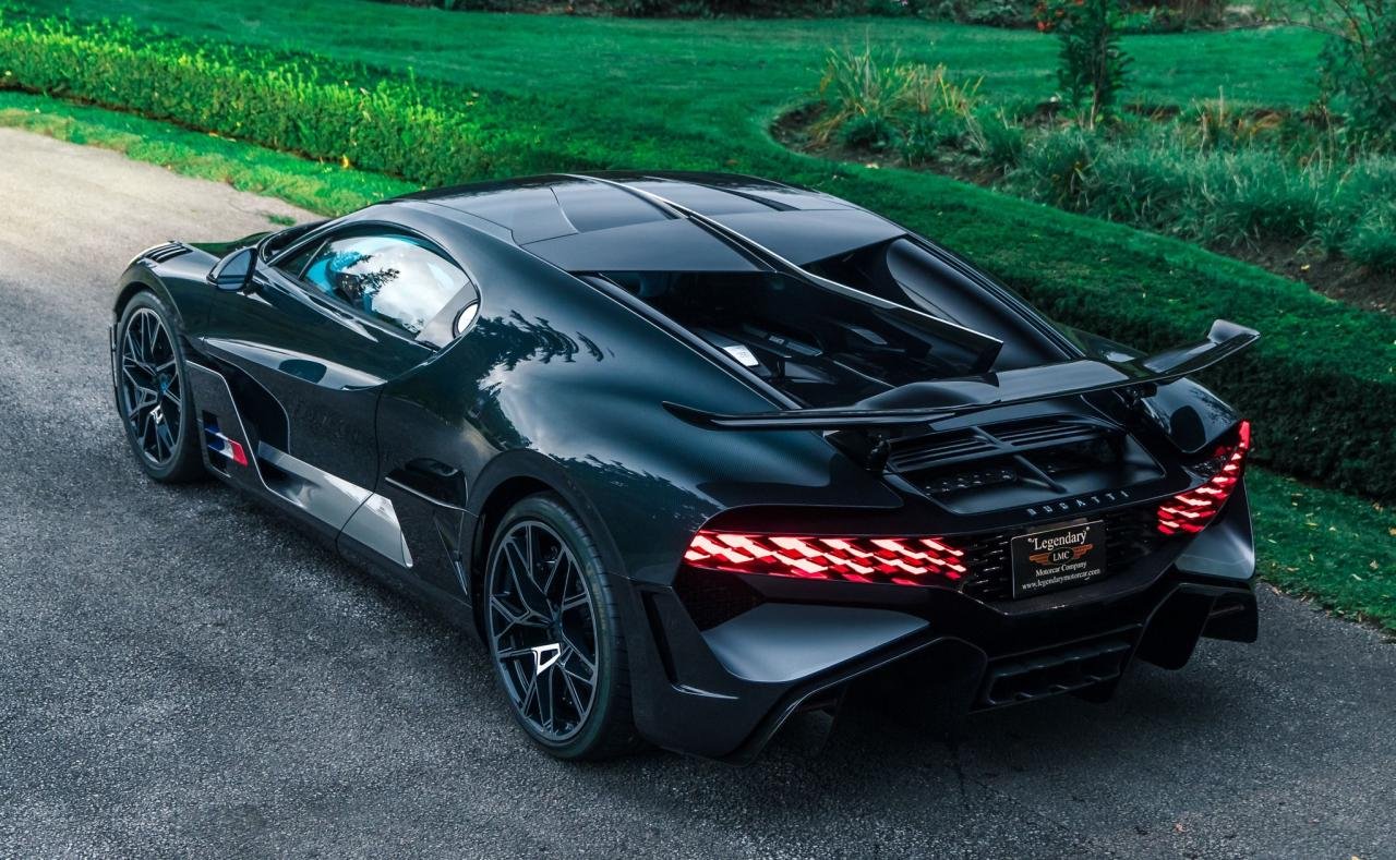 Bugatti Divo-Titanium Carbon- for sale-2