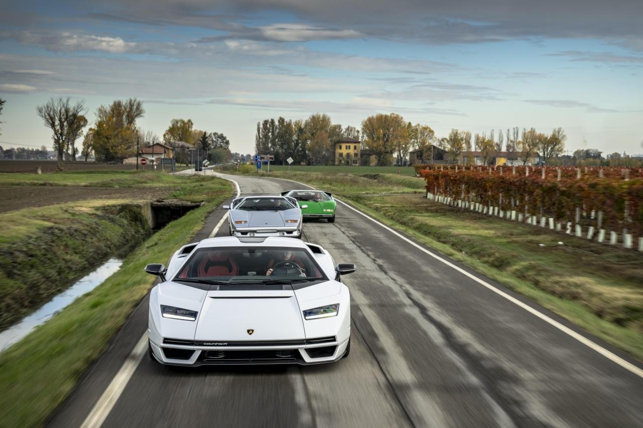 Lamborghini Countach-LP 400-25th Aniversary-1