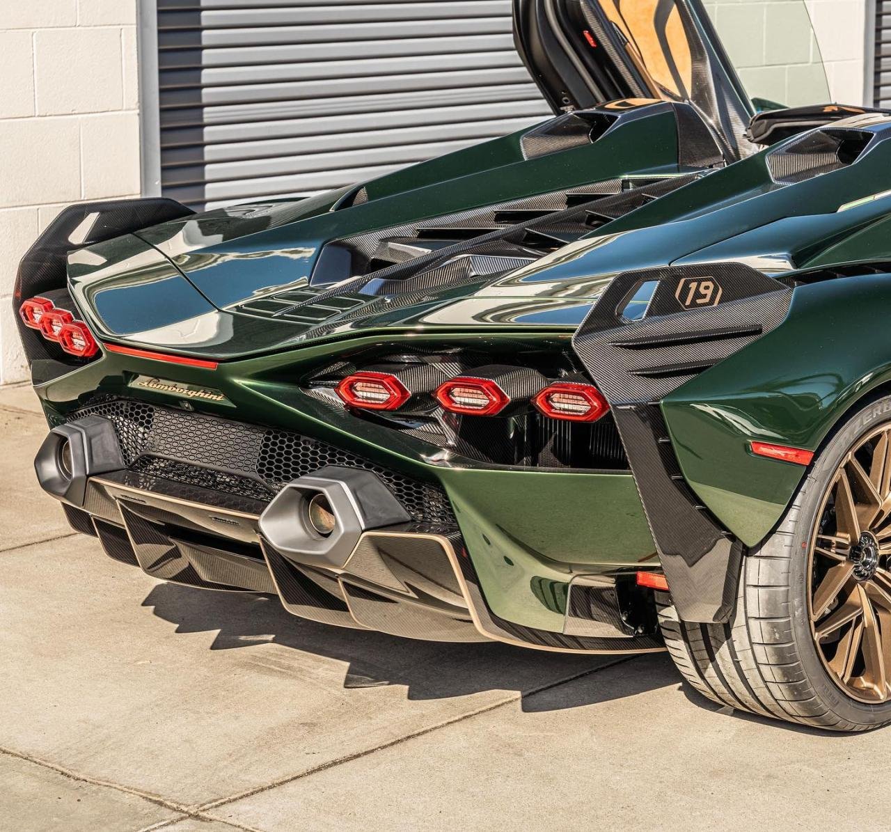 Lamborghini Sian Roadster-Verde Ermes-US-2