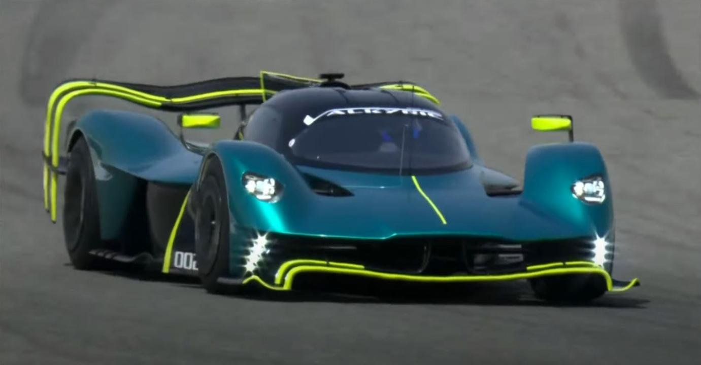 Aston Martin Valkyrie AMR Pro-Bahrain GP-1
