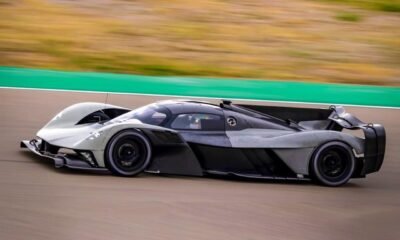Aston Martin Valkyrie AMR Pro-teaser-1