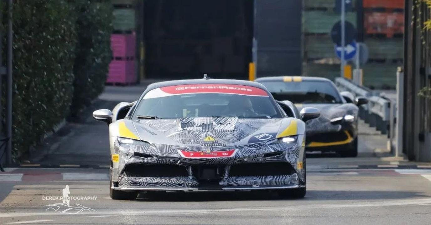 Ferrari SF90 Stradale-Challenge-test-mule-2