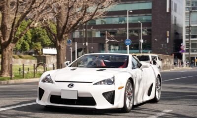 Lexus LFA-Spyder-Roadster-Convertible-Japan-2