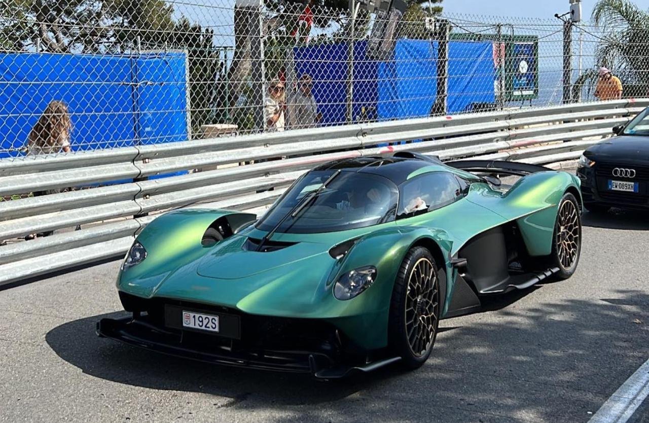 Aston Martin Valkyrie-Emerald-Monaco-1