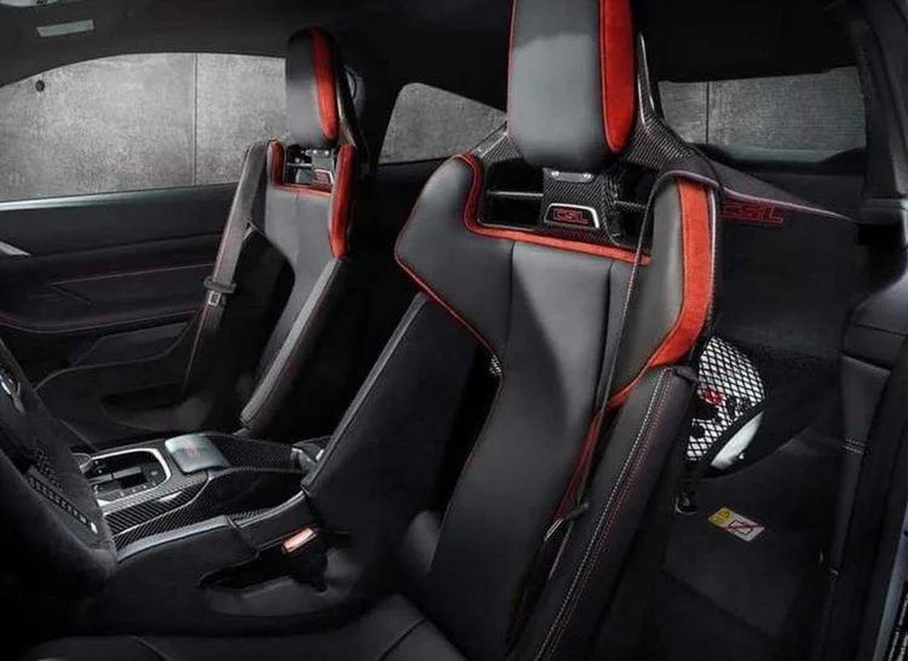 BMW M4 CSL-leaked-3