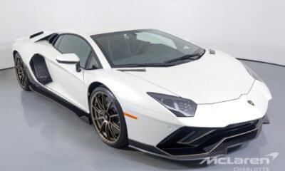 Used-2022-LAMBORGHINI-AVENTADOR-ULTIMAE-1