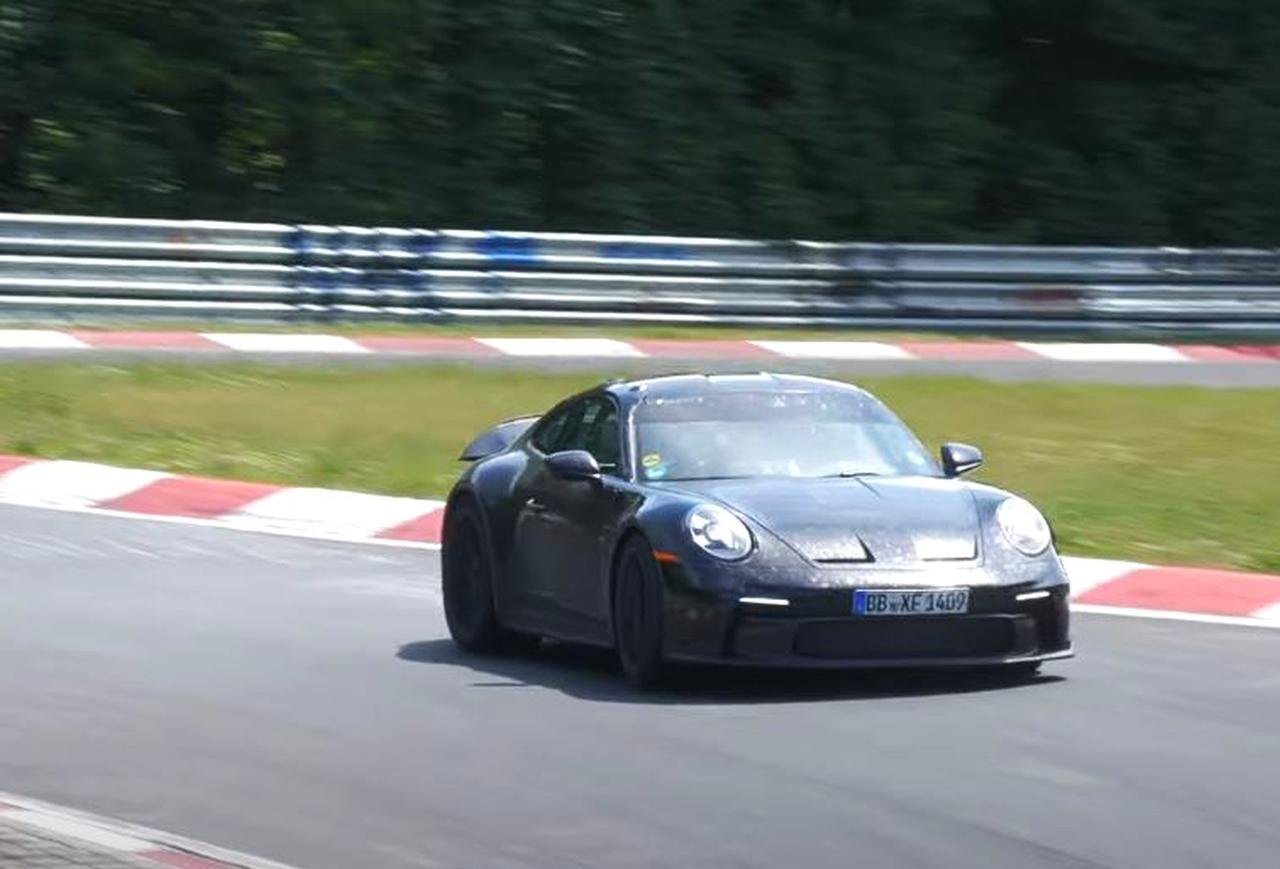 2024 Porsche 911 ST-GT3 RS Touring-1