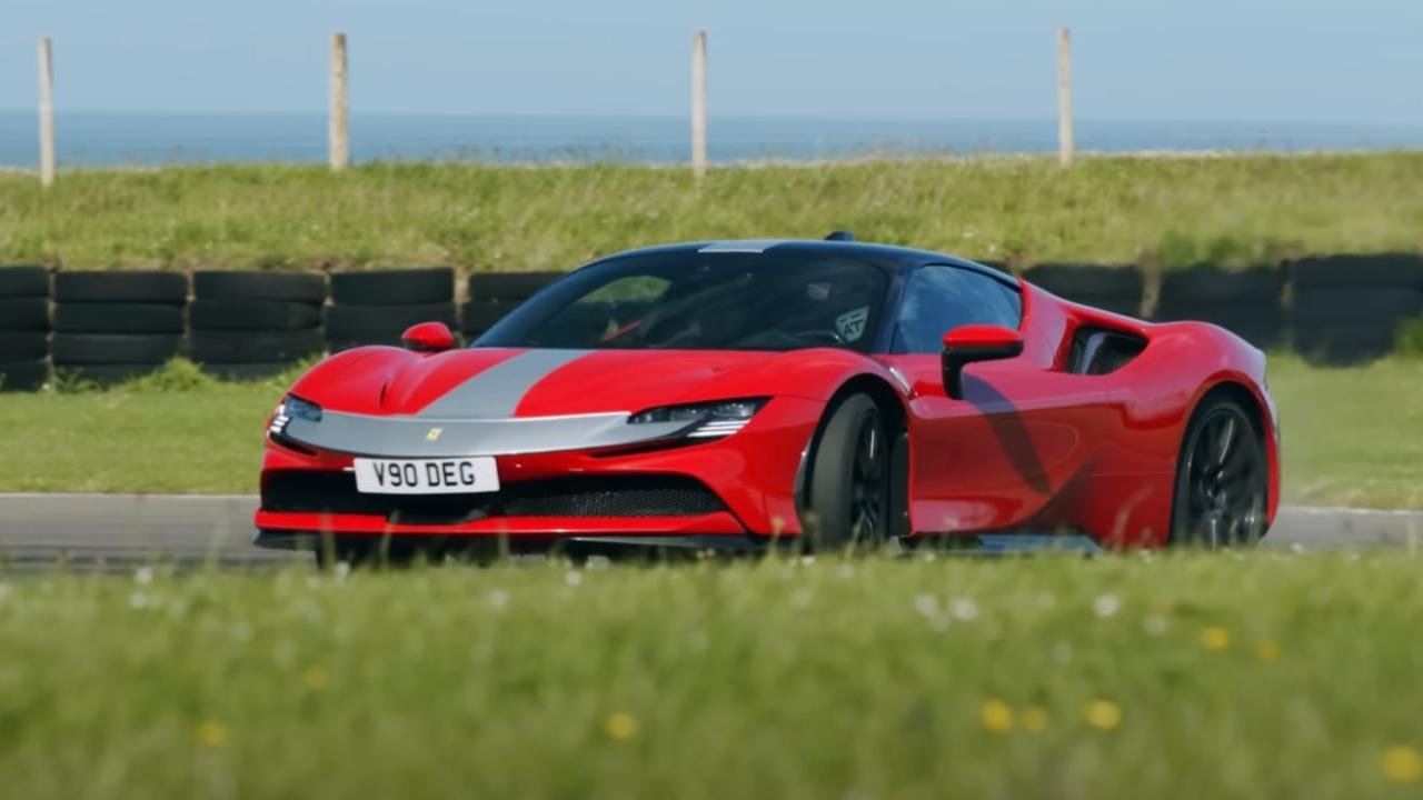 Ferrari SF90 Stradale-Anglesey-lap record