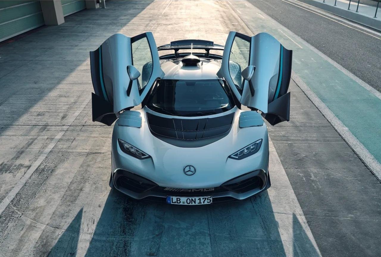 Mercedes AMG One-production-spec-1