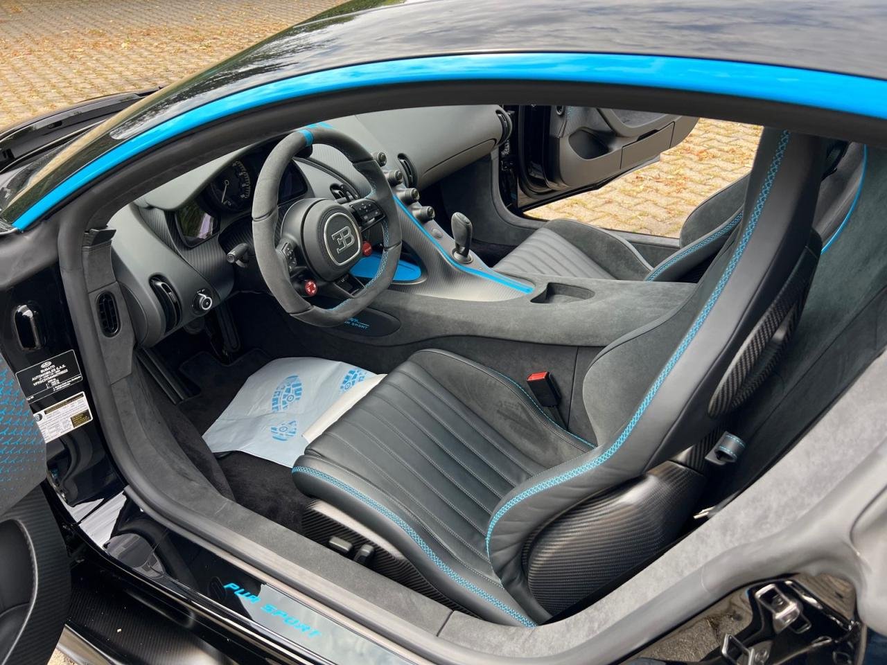Bugatti Chiron Pur Sport-for-sale-Germany-1