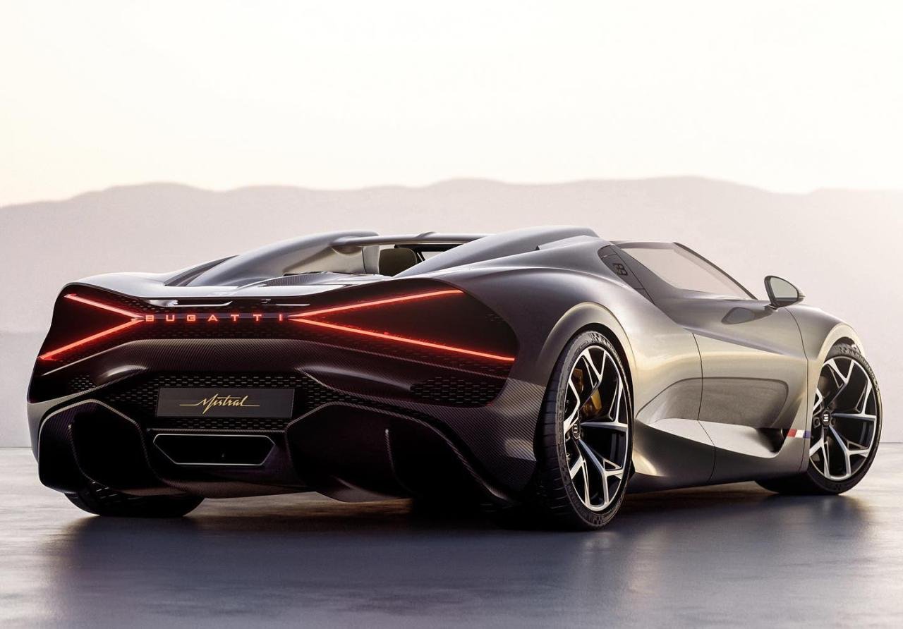 Bugatti Mistral W16-open-top-hypercar-3