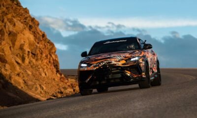 Lamborghini Urus-Pikes-Peak-Record-1