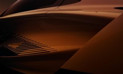 McLaren single-seater track hypercar-2