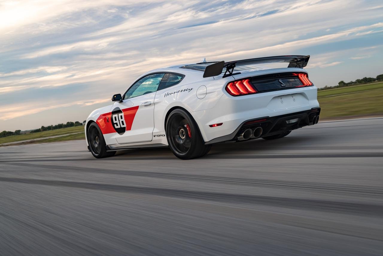 Hennessey-Venom-1200-GT500-9-min