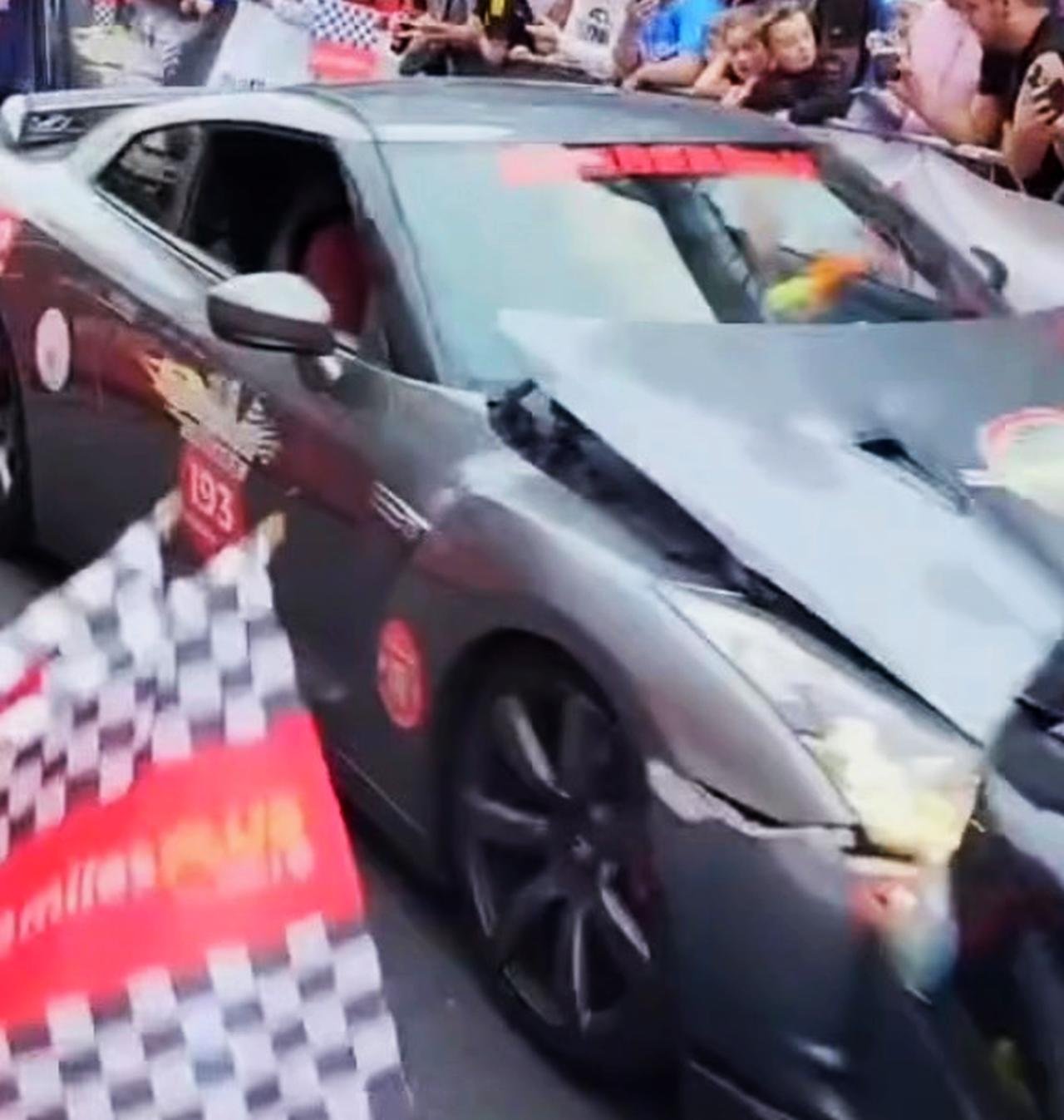 Nissan-GTR-Aston-Martin-crash-Cannonball-Ireland