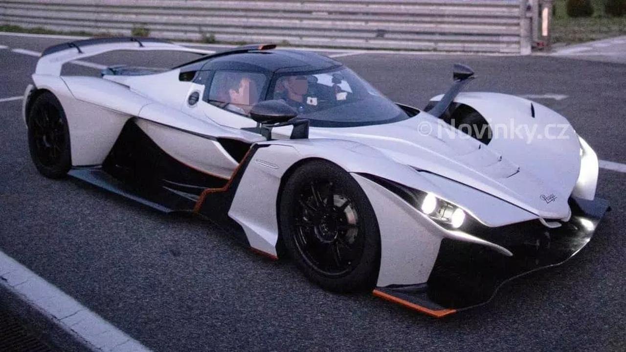 Praga hypercar-leaked-spy shots-2