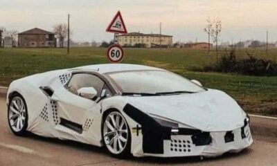 2023 Lamborghini Aventador successor-spy-images-1`