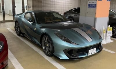 Ferrari 812 Competizione-Japan-Blue-1