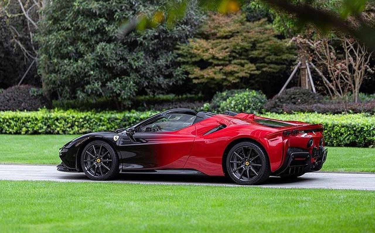 Ferrari SF90 Spider-dual-tone-China-2