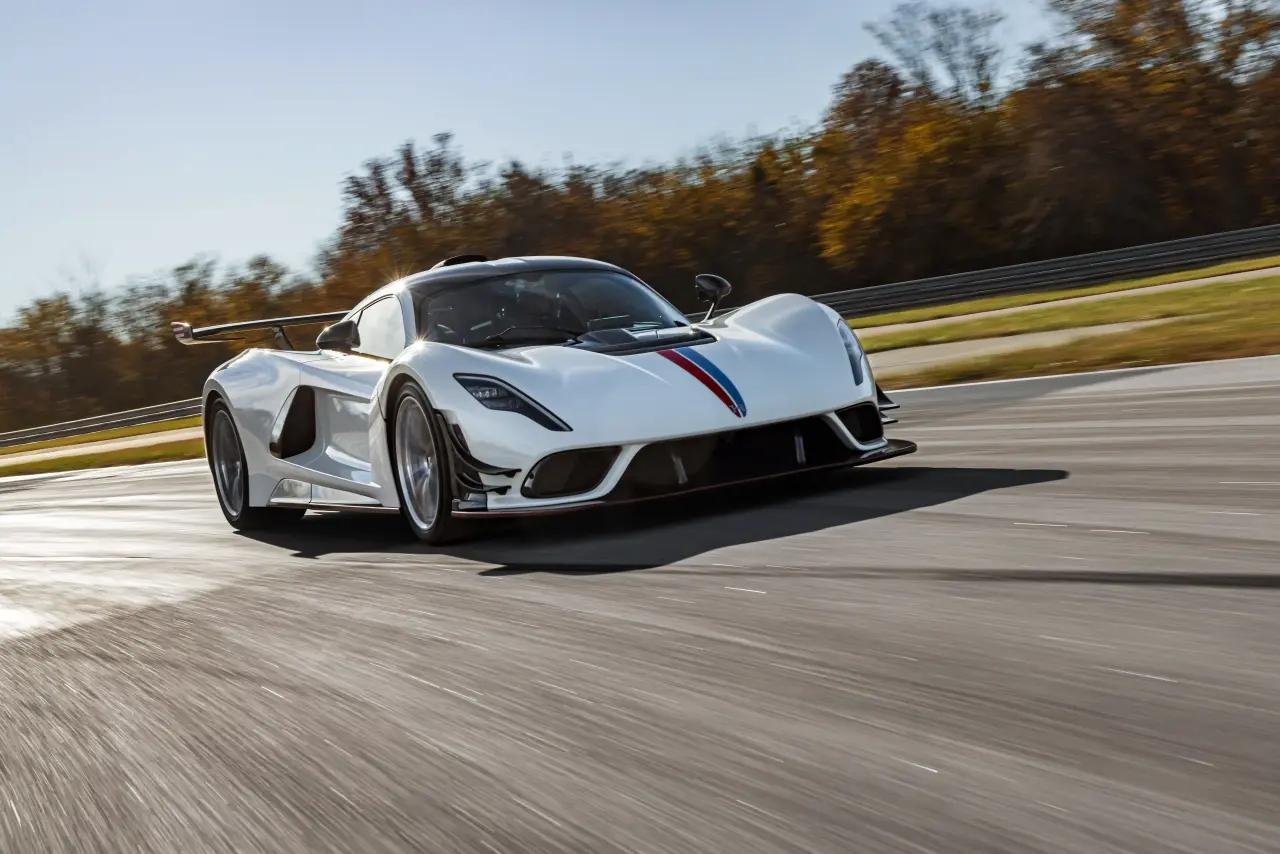 Hennessey Venom F5 Revolution-Coupe-1
