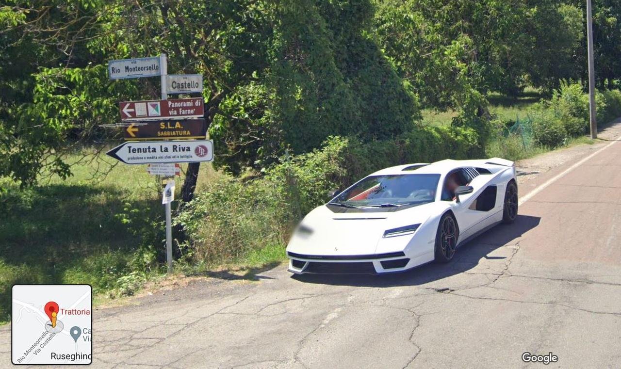Lamborghini Countach-Google Street View