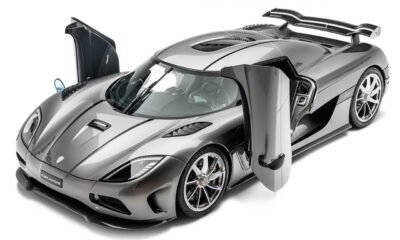 2011 Koenigsegg Agera-production-version-Geneva-3