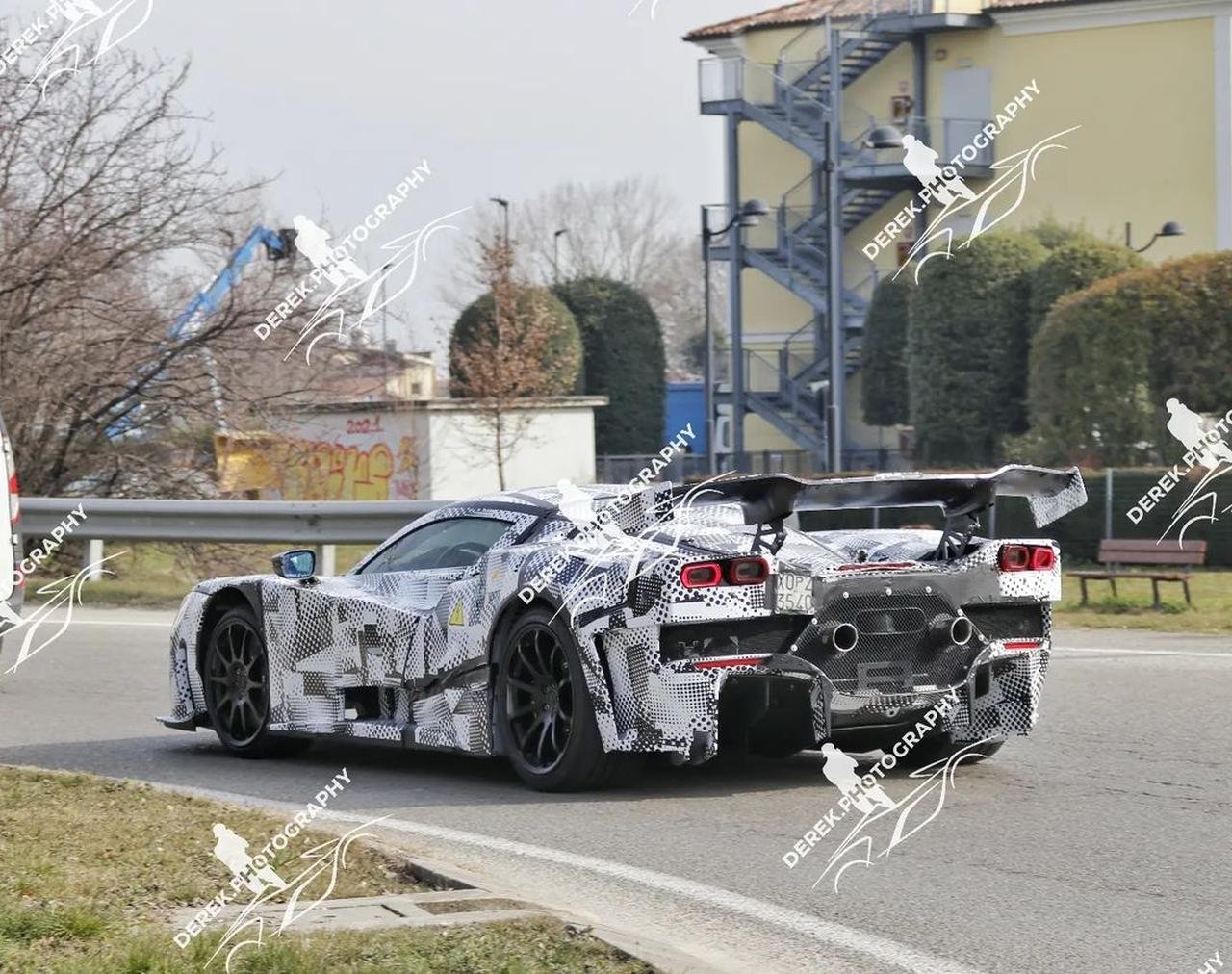 LaFerrari Successor-spy-shots-1