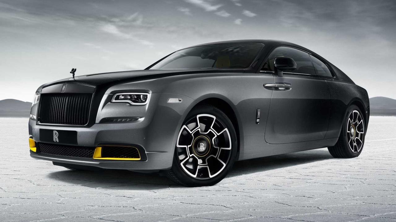2023-rolls-royce-black-badge-wraith-black-arrow-interior (1)