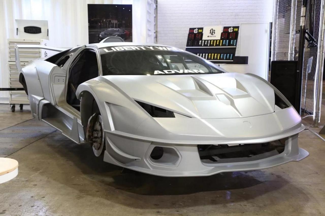 LB-Silhouette-Works-Lamborghini-Murcielago-GT-Evo-7