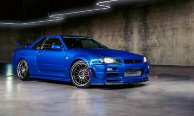 Paul Walker-Nissan-GT-R-Fast-and-Furious-2
