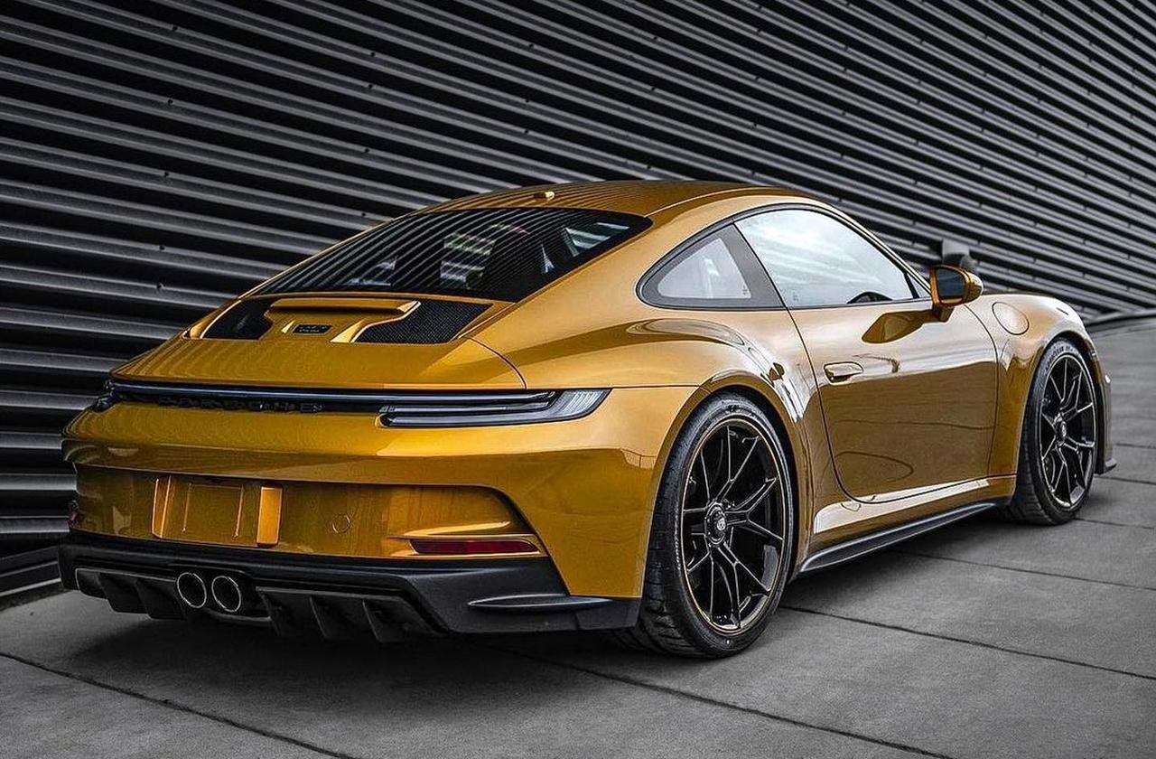 Porsche 911 GT3 Tourin-Explosive Gold-PTS-1