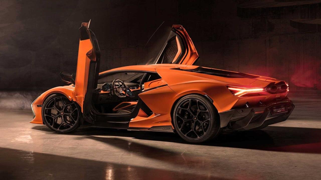 lamborghini-revuelto---foto---2023 (2)