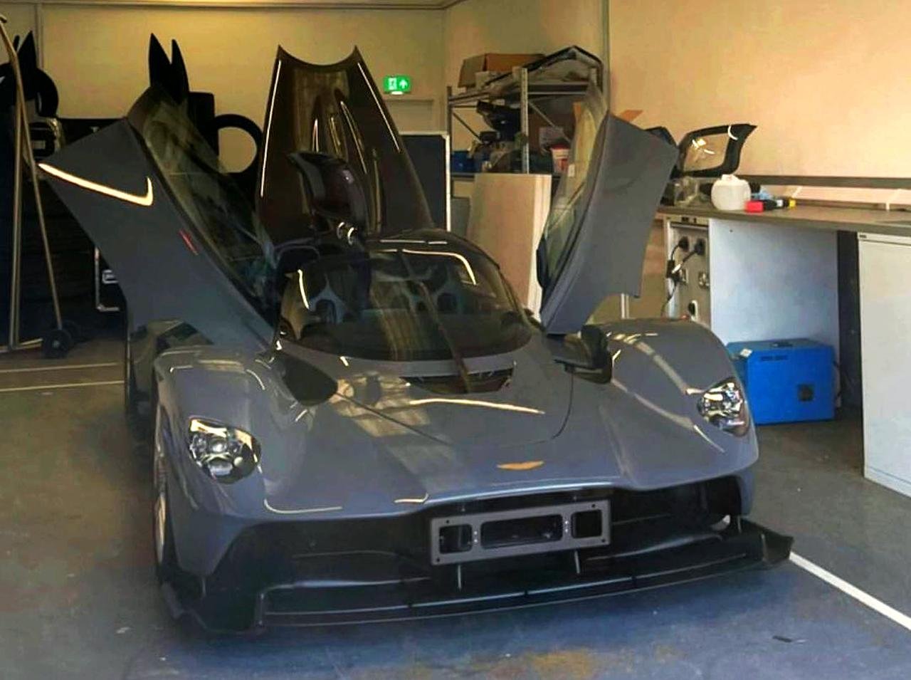 Aston Martin Valkyrie Spider-first-prototype-1