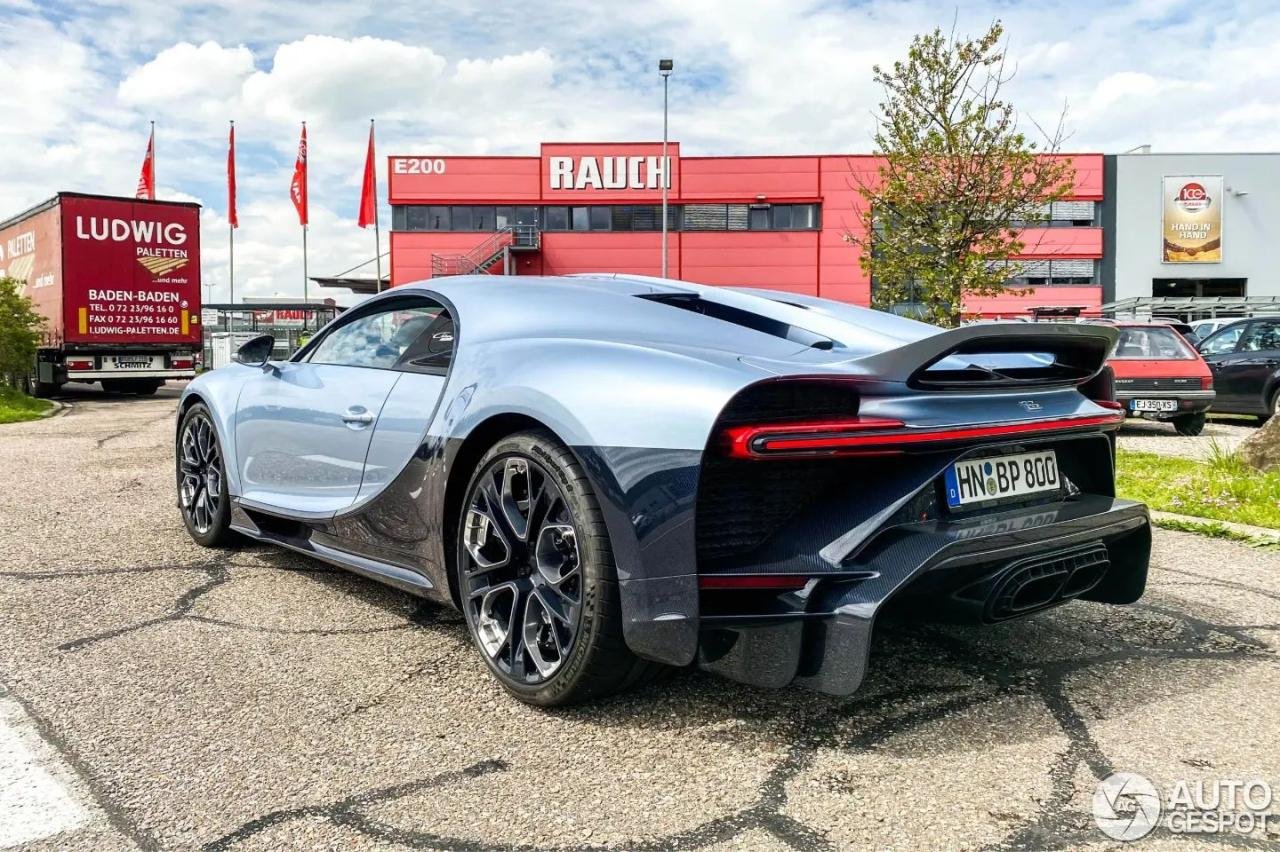 Bugatti Chiron Profilee-spotted in public-1