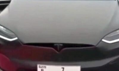 Dubai P7-number plate-Tesla-Model-X-1
